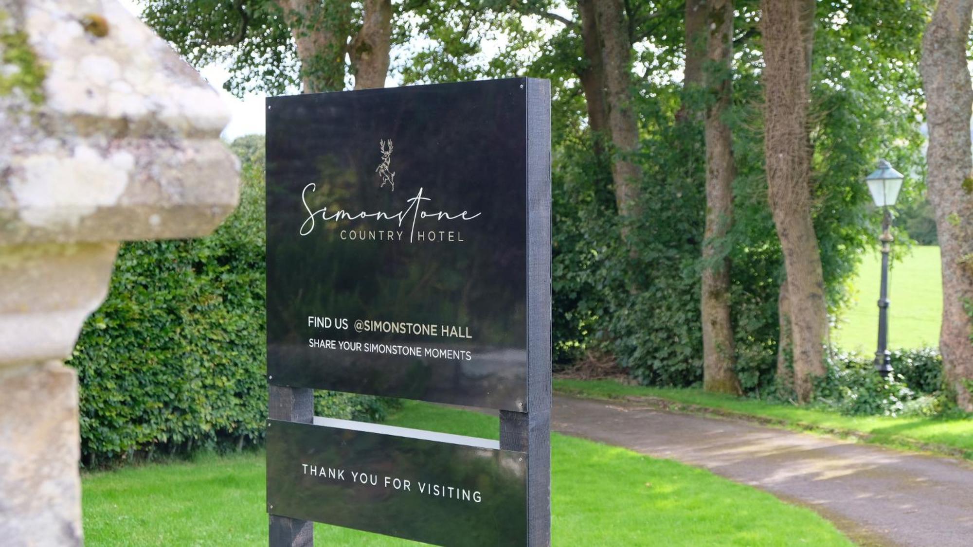 Simonstone Hall Hotel Hawes Exterior foto